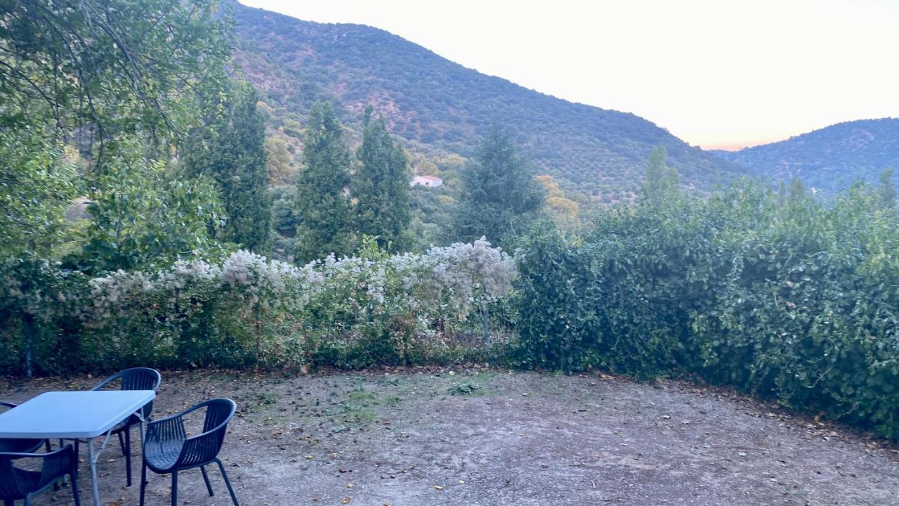 Stay Wild En Las Casitas De Huerta Arriba Benamahoma Esterno foto